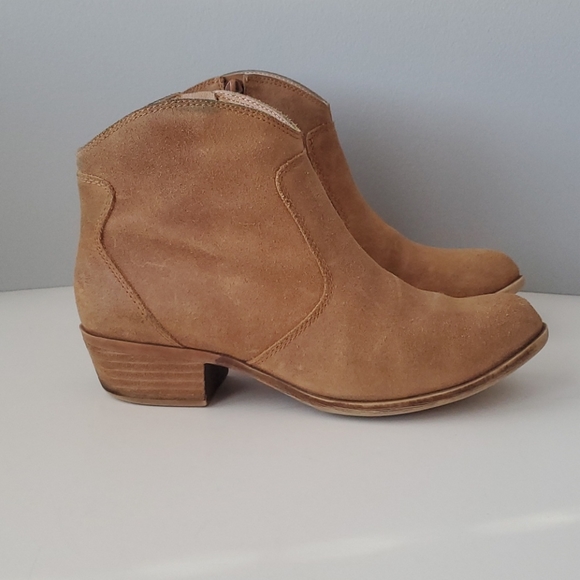 Lucky Brand Shoes - Lucky Brand Camel Brown Suede Ankle Booties 7